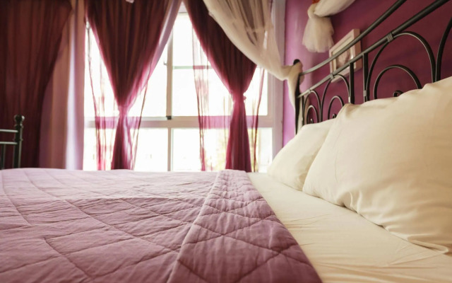 Sea of the World Bed and Breakfast