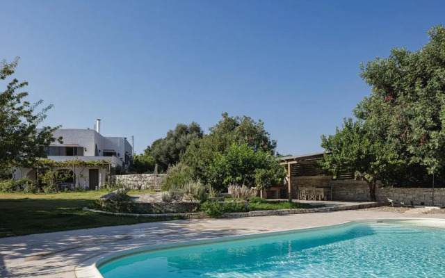 Mithonies Villa, a nature inspiring retreat, By ThinkVilla