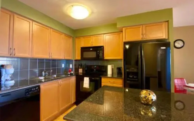 Executive Furnished Properties - Square One Mississauga
