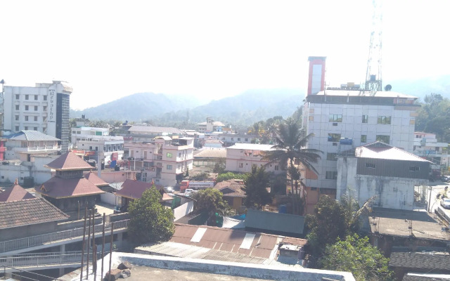 Grand Periyar Residency