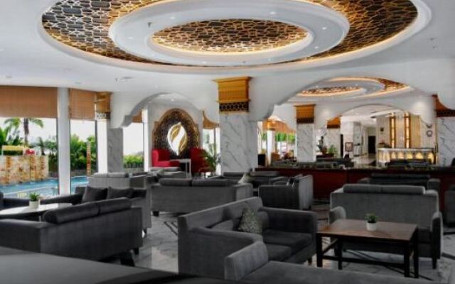 Hermes Palace by Bencoolen