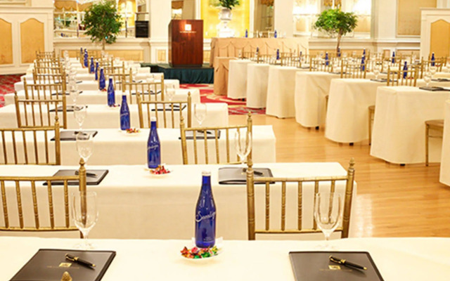 The Garden City Hotel