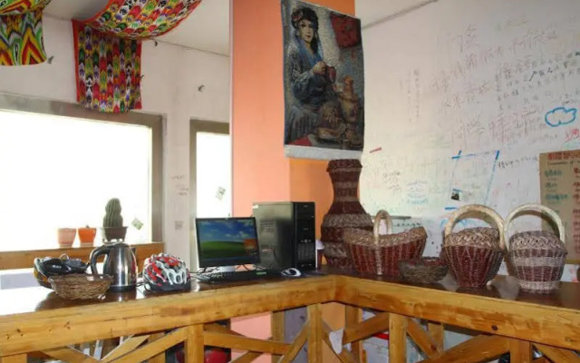 Kashi Maitian Youth Hostel