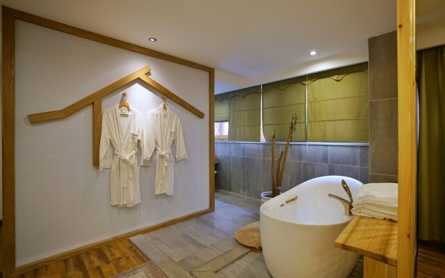 Yuexijiang Boutique Holiday Hotel