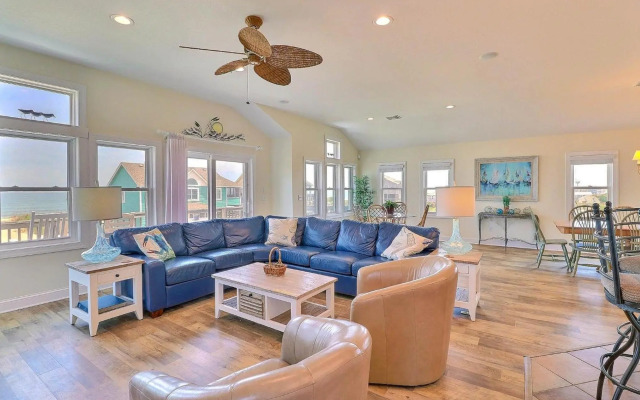 7076 JMJ Seascape Oceanfront