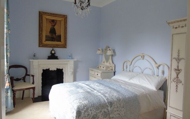 Hartley House B&B