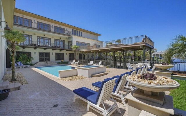 Villa Blanco by Five Star Properties