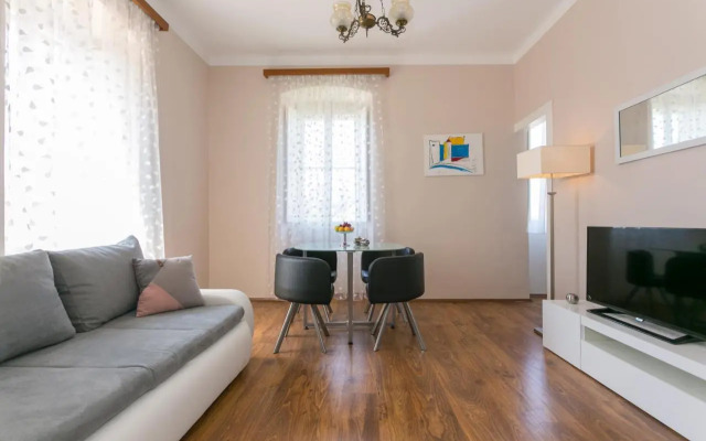 Apartments Miljas 2