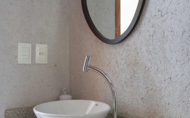 Linda Casa com Piscina 5 min da Praia