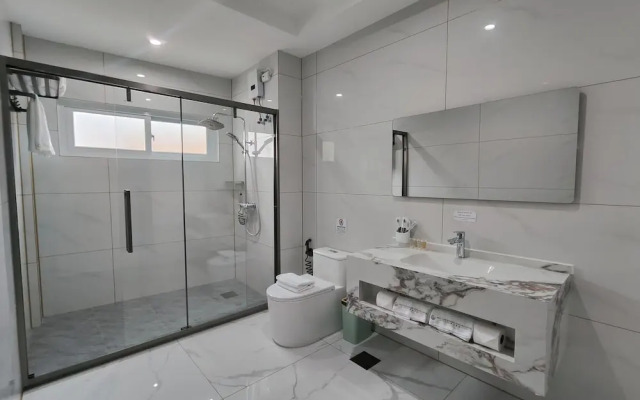 Mactan Grand Golden Hotel