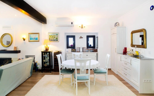 Important Group Villa BD420 5 Bedrooms
