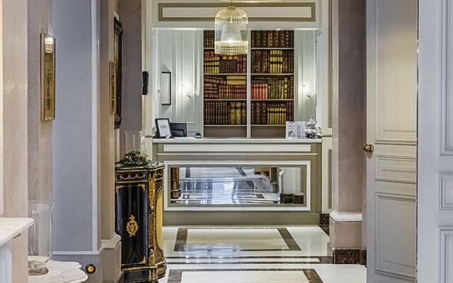 Hôtel Bradford Elysées – Astotel