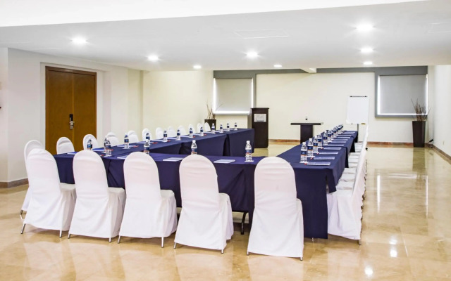 Imperio de Angeles Executive León Poliforum