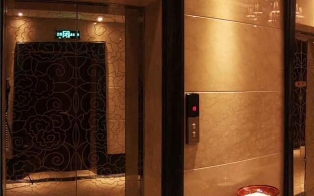 GreenTree Huainan Tianjiaan Square Guangchang road Hotel