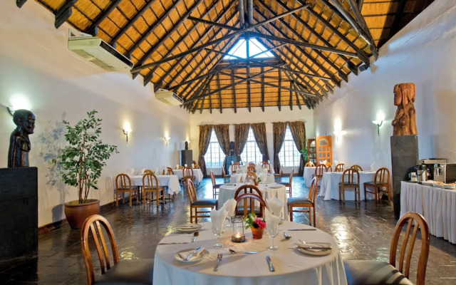 Oshakati Country Lodge