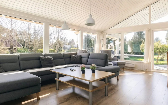 12 Person Holiday Home in Vaeggerlose