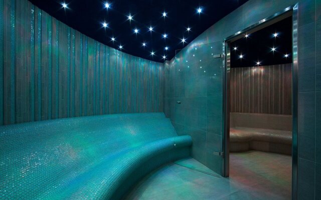 Niebieski Art Hotel & Spa