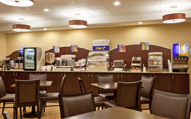 Holiday Inn Express Hotel & Suites Malone, an IHG Hotel