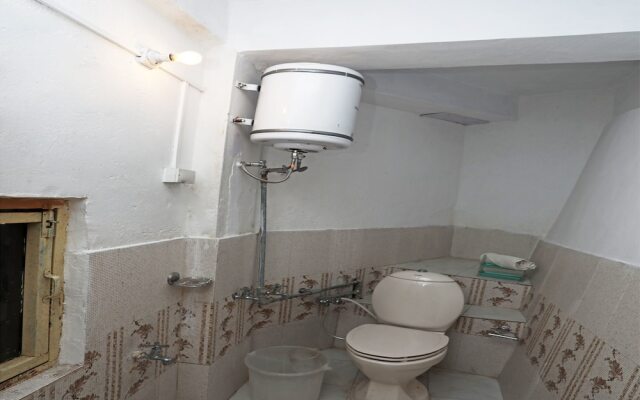 OYO 13459 Home Cozy 1BHK Tehri Road Mussoorie