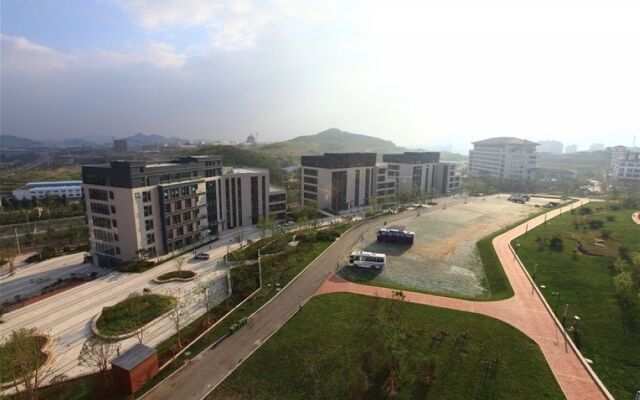 Qingdao Yihe Meijia Hotel