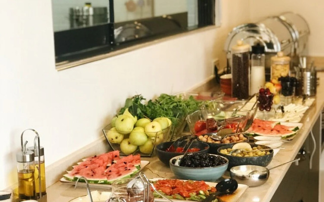 Porta Trakis Hotel