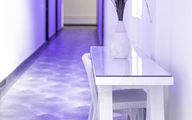 O'Beach Boutique Studios