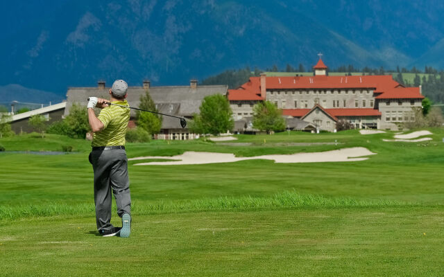St. Eugene Golf Resort & Casino