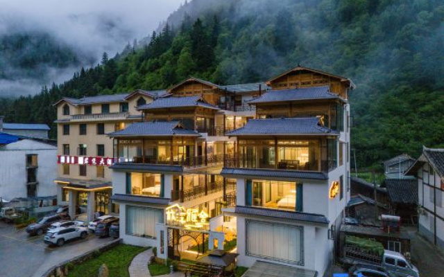 Songpan Linxi Yashe Homestay