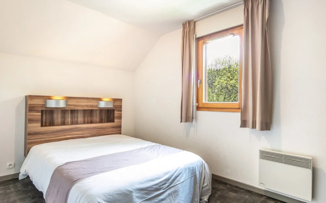 Chalet Retreat Near Slopes