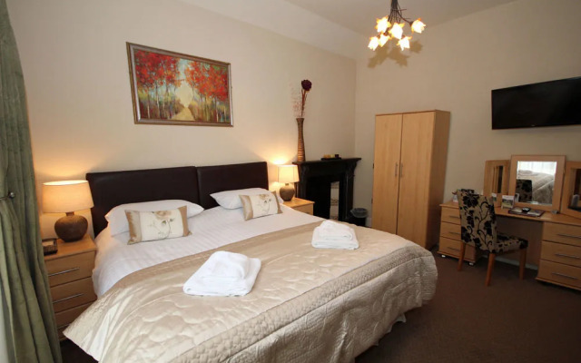 Aberdunant Hall