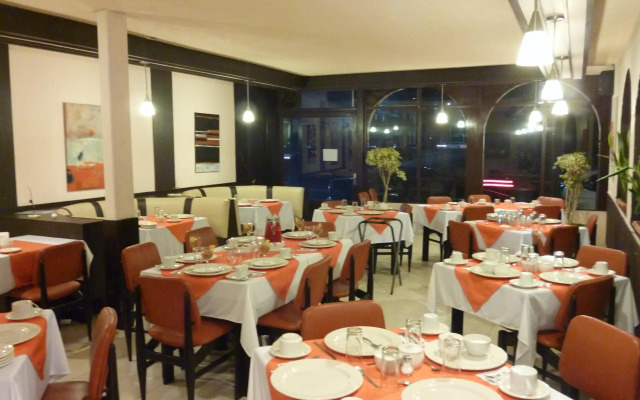 Hotel Plaza Morelos