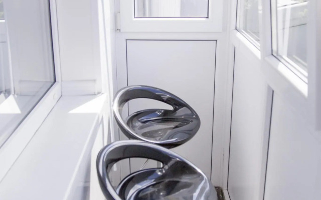 Zoya-Apart on 81 Proletarskaya Street