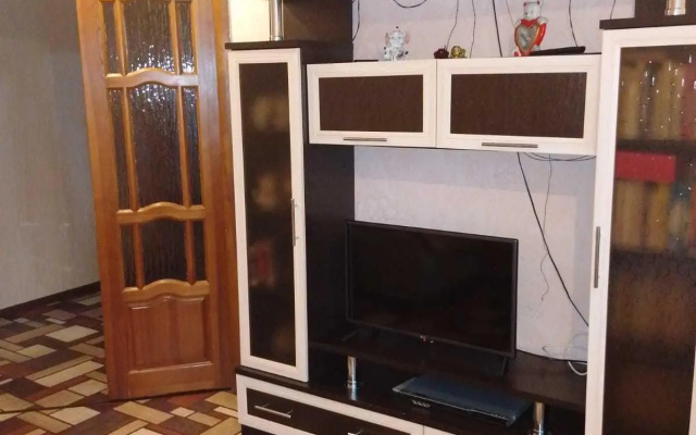 Апартаменты на улице Бызова 24