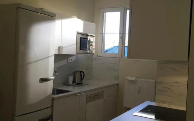 Harangláb Apartman Tata