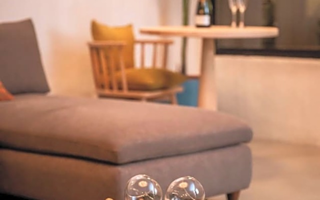 Harbour Suites