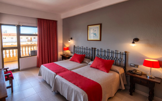 Apartamentos Isla del Sol Aparthotel