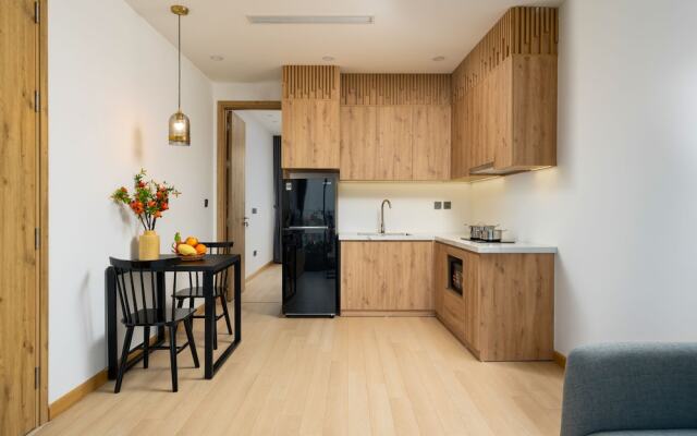 The Galaxy Home Apartment Doi Can