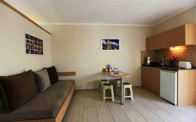 Sun City Apartments &