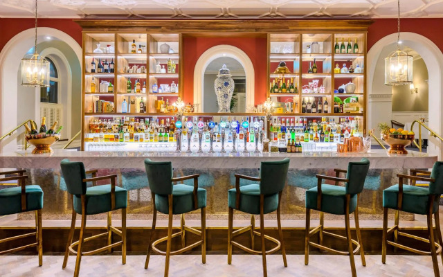The Metropole Hotel