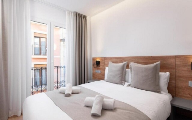 Europa House Lofts