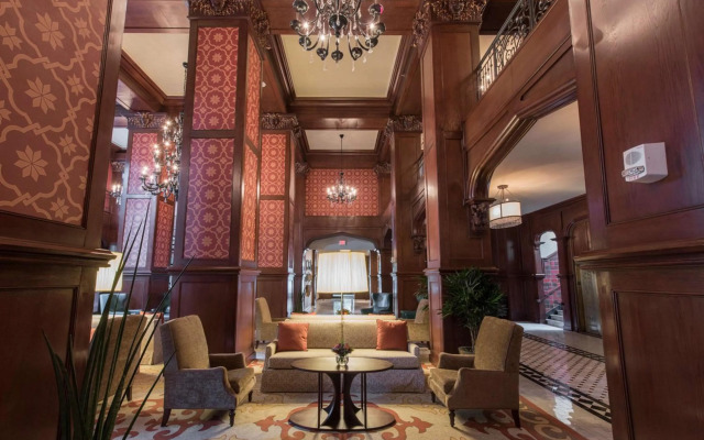 The Skirvin Hilton Oklahoma City