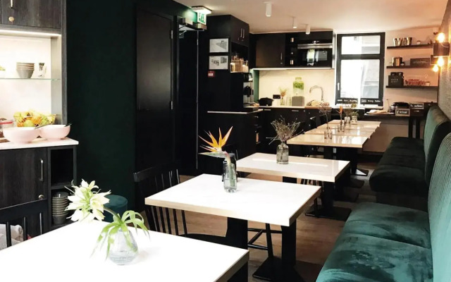Linden Hotel