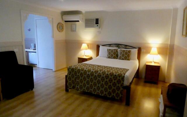 Lagoon Pocket Bed & Breakfast