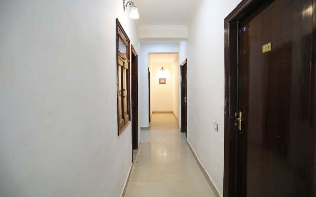 OYO 10500 Royal Awadh