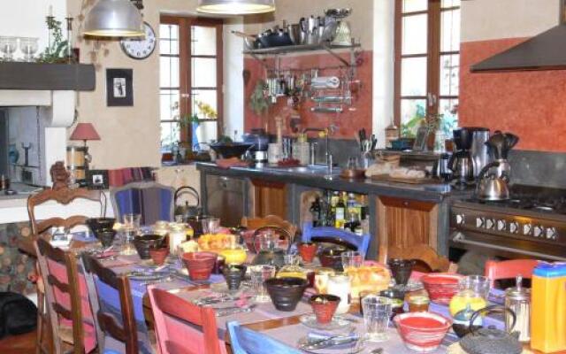 Maison dhôte la Tourette