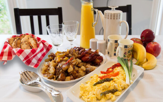 Gypsy by the Lake B & B