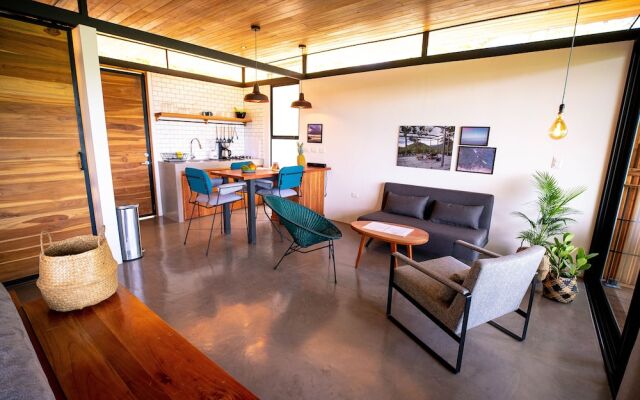 The Green House - Santa Teresa