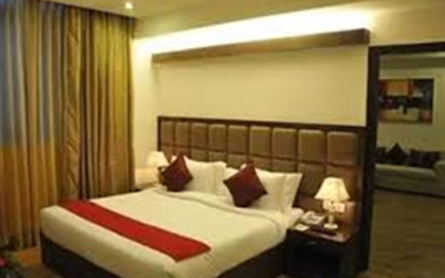 Taurus Sarovar Portico