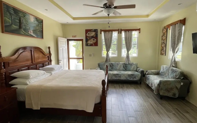 Blue Bay Cottage