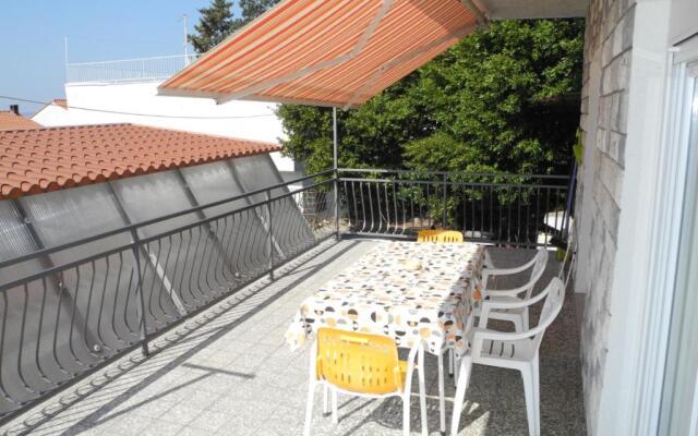 Apartment 1 Anamarija 41 pax